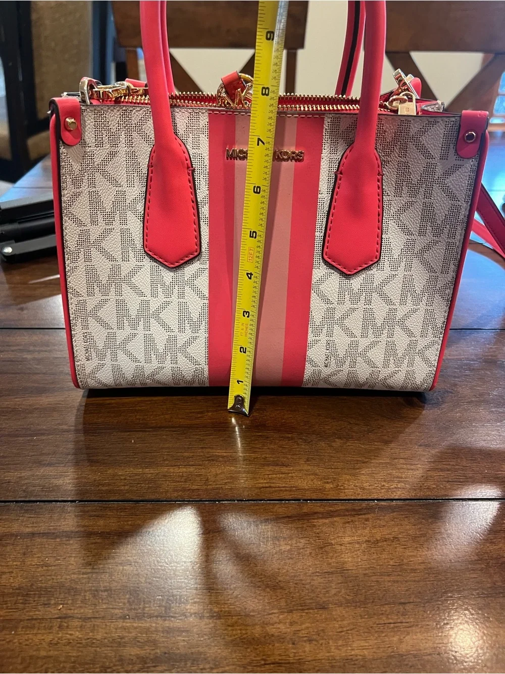 Michael Kors White & Pink Signature Crossbody Satchel